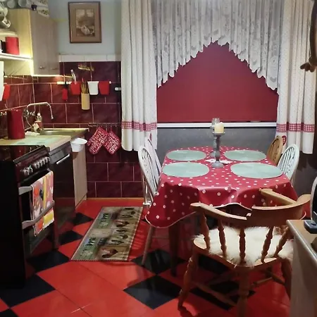 Retro Lukas Ostrowsko